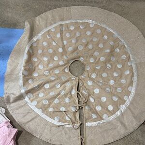 Doma Cream and Tan Fabric